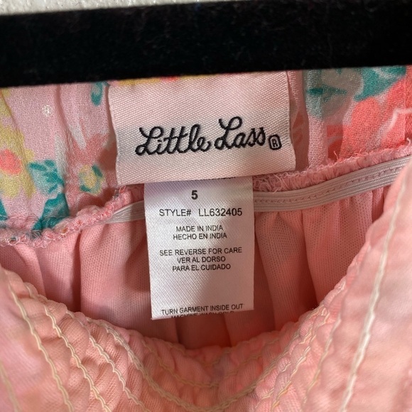 Little Lass pink floral dress with flutter sleeves and sequins size 5 - Picture 4 of 8